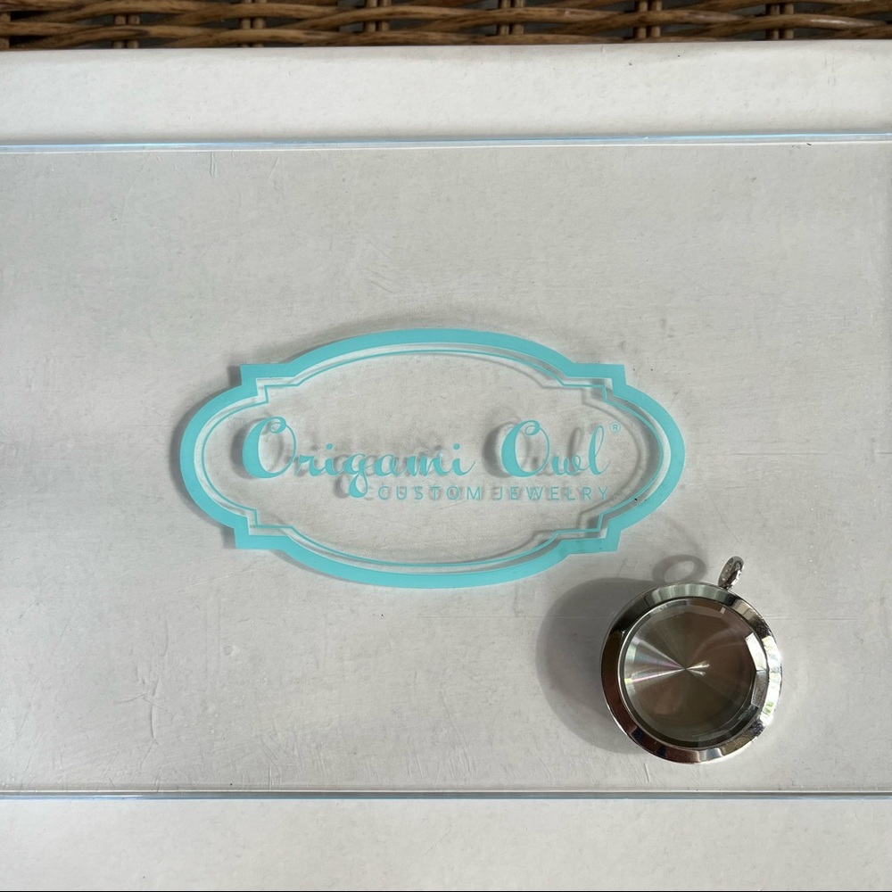 Origami Owl Bundle - Picture 10 of 13